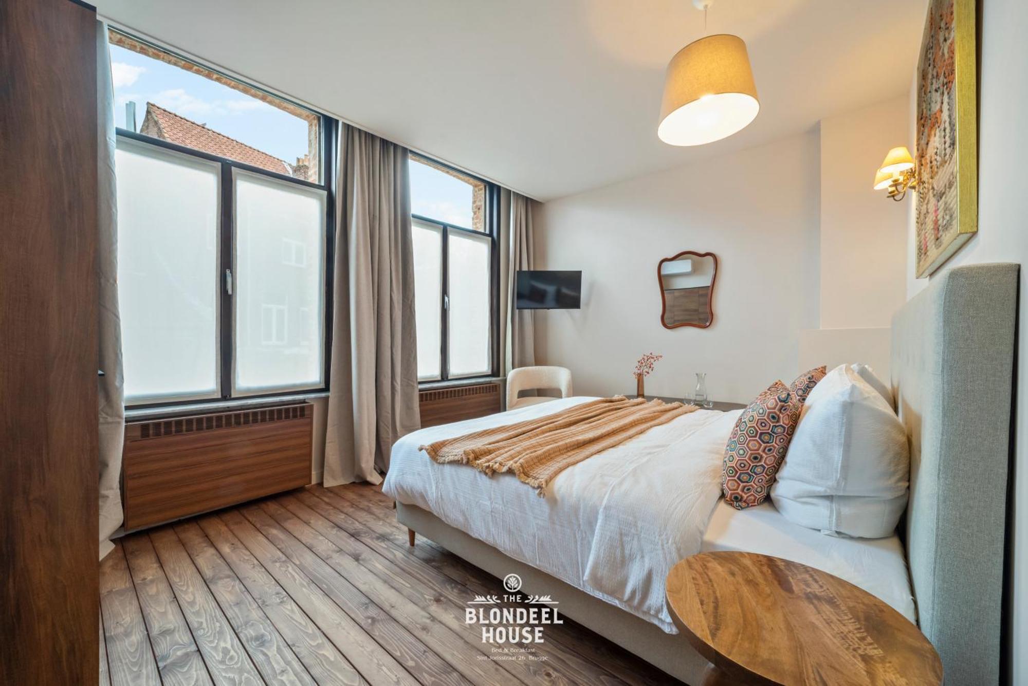 Bed & Breakfast The Blondeel House Brugge Center Exteriör bild