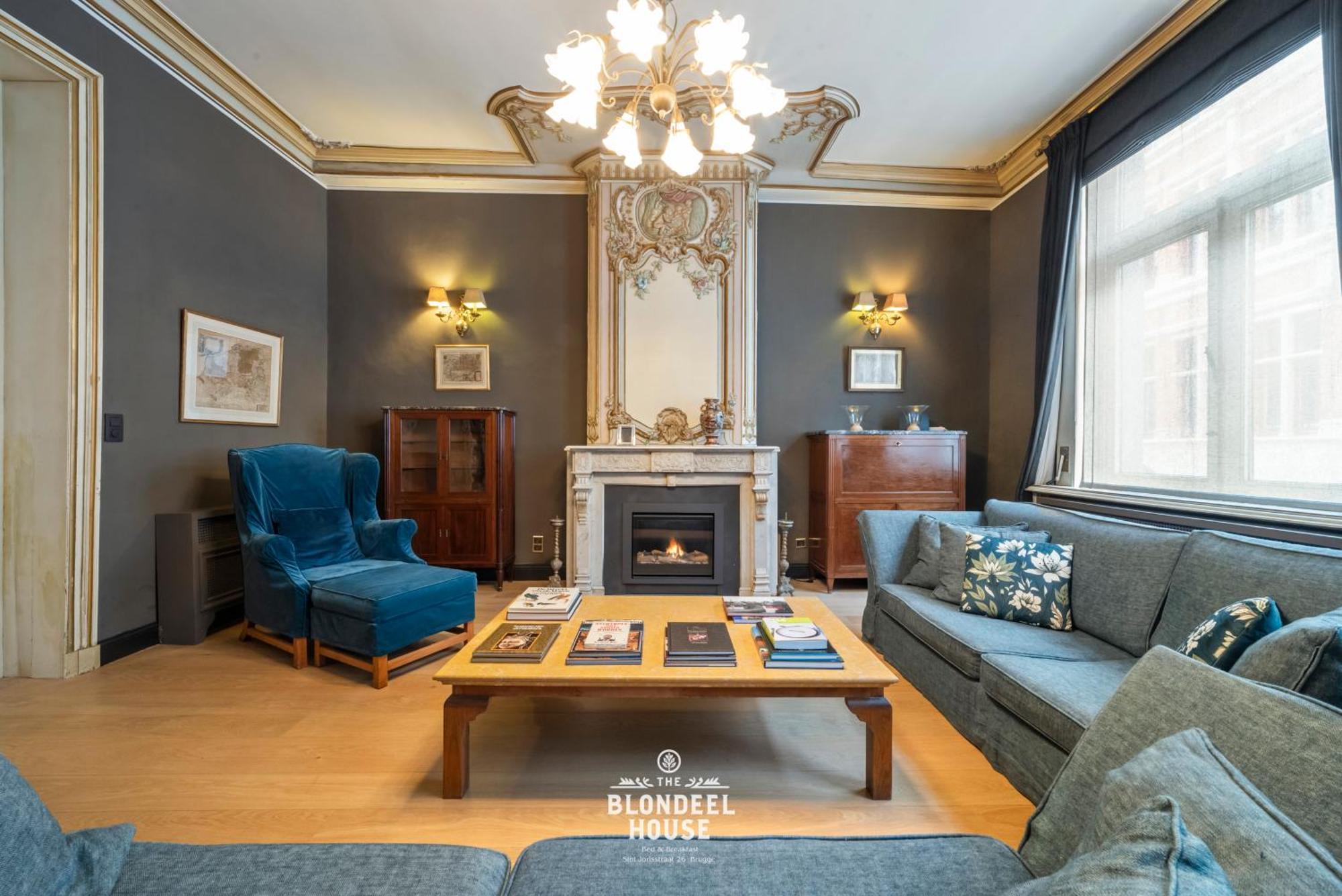 Bed & Breakfast The Blondeel House Brugge Center Exteriör bild
